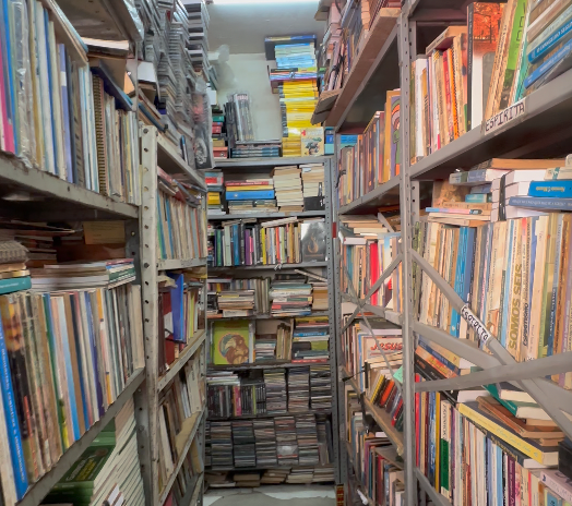 Corredor do Alfarrábio @reidoslivros